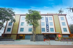 Clay Inn Hotel, Sohna Road, Sector 49, Gurugram