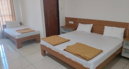 Ayodhya Bhavan - Dwarka Room Type - Triple Deluxe Room