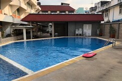 Collection O Ayothaya Hotel
