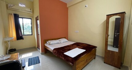 Hotel Dwarka Room Type - Standard Non Ac Room