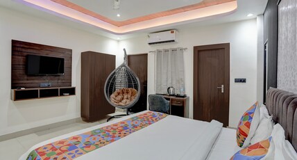 The Ivory Loft Room Type - Cozy Balcony Room