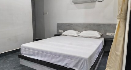 Royal Villa Resort Room Type - Luxury Room