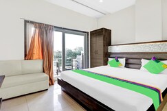 Itsy Hotels Anjali Mahal, 500 Mtrs From Mathura Railway Station