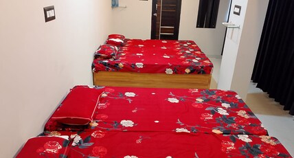 HOTEL 9 Room Type - family Room with city view
