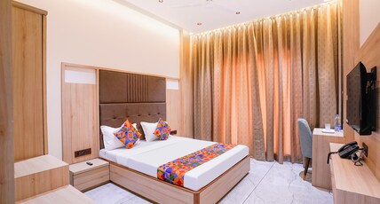 FabHotel Prime Shree Palace Room Type - Premium Room