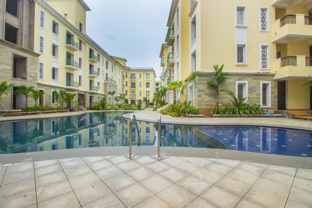 Luxurious apartment in Areia De Goa - Tap to explore photos