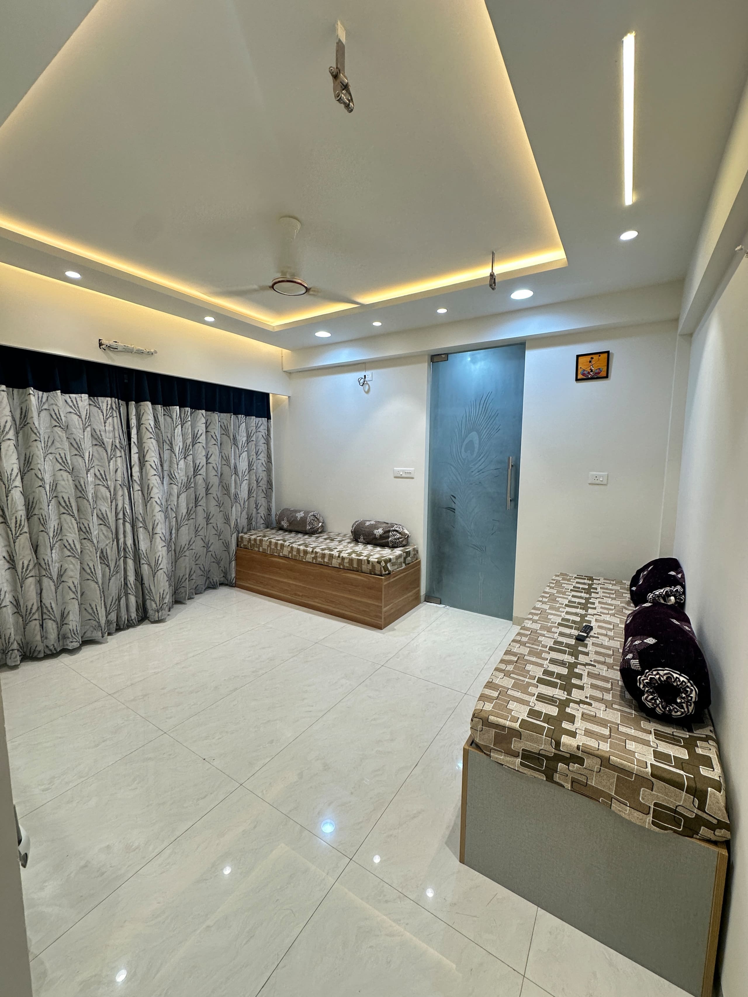 Dave's Stay 2 BHK Panchavati Nashik - Tap to explore photos