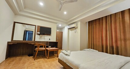 Hotel Gulab (Pure Veg Restaurant) Room Type - Super Deluxe Room WIth Hot and Cold AC
