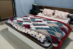 Meraaj Guest House