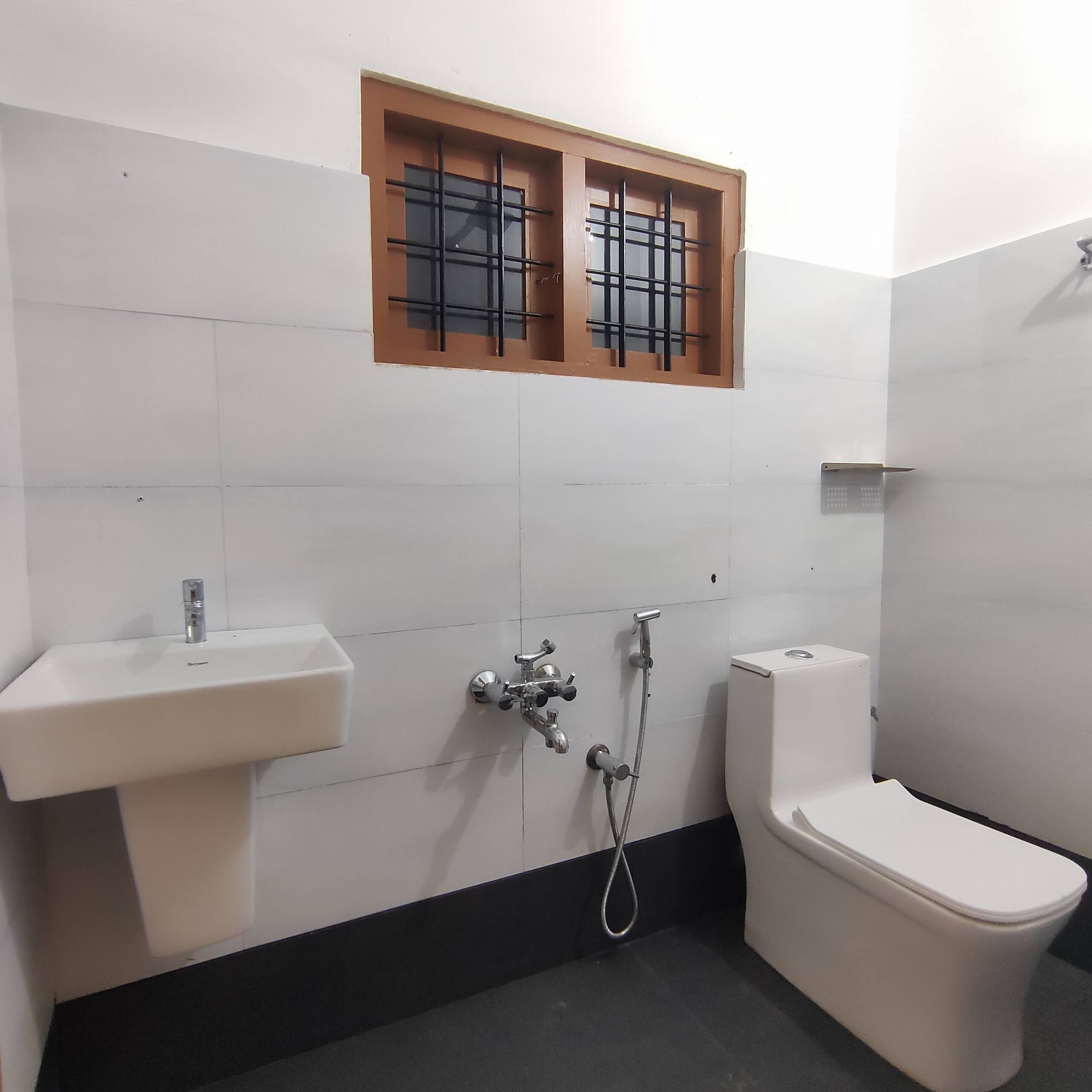 Cozy Cloud Serviced Apartments - Tap to explore photos