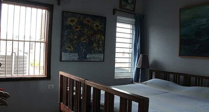 Her View I Luxe Room & Kitchen Room Type - Aurodhan Her View 201 (The Pentcasa)
