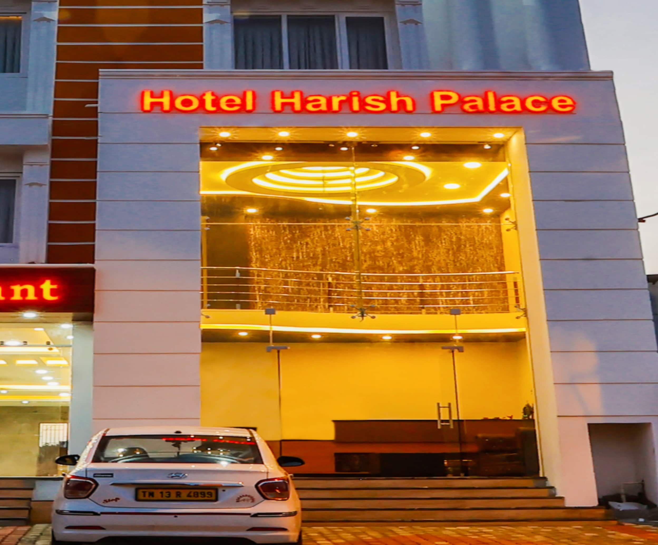 Hotel Harish Palace - Tap to explore photos