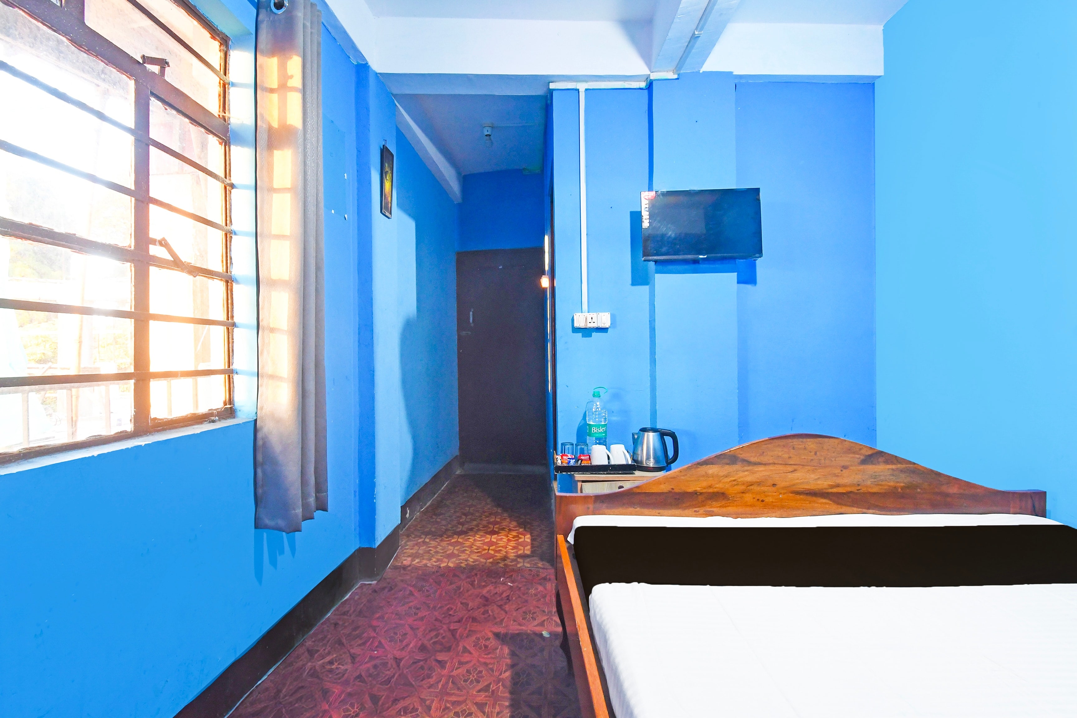 Hotel O AMARKUNJ - Tap to explore photos