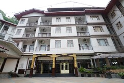 Terrace Valley Hotel