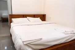 Shri Dham Homestay  Suite Room
