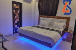 LS Palace