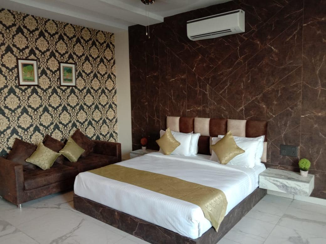 Hotel Padmavati Fort View - Tap to explore photos