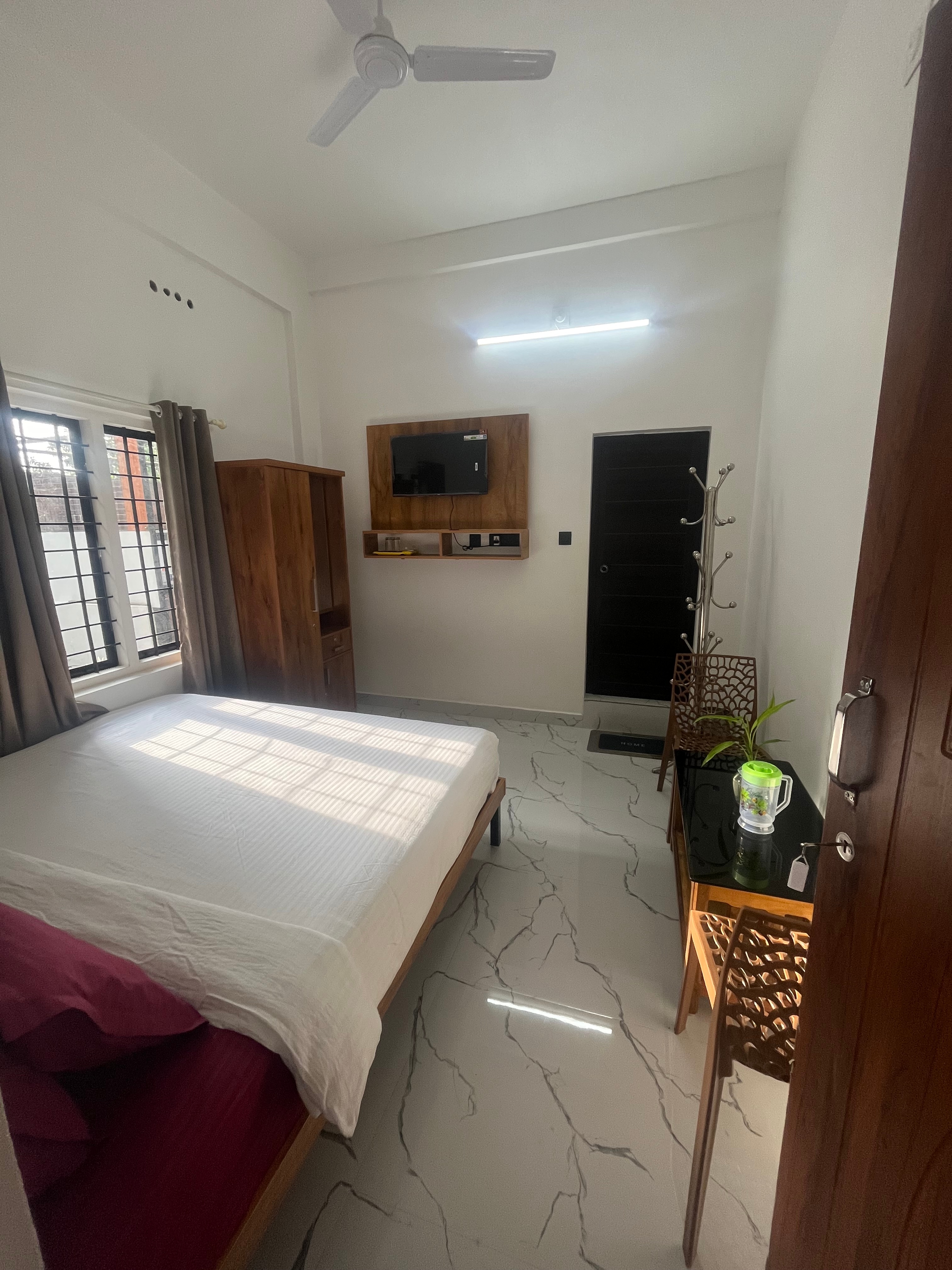 Green Pepper Home Stay - Tap to explore photos