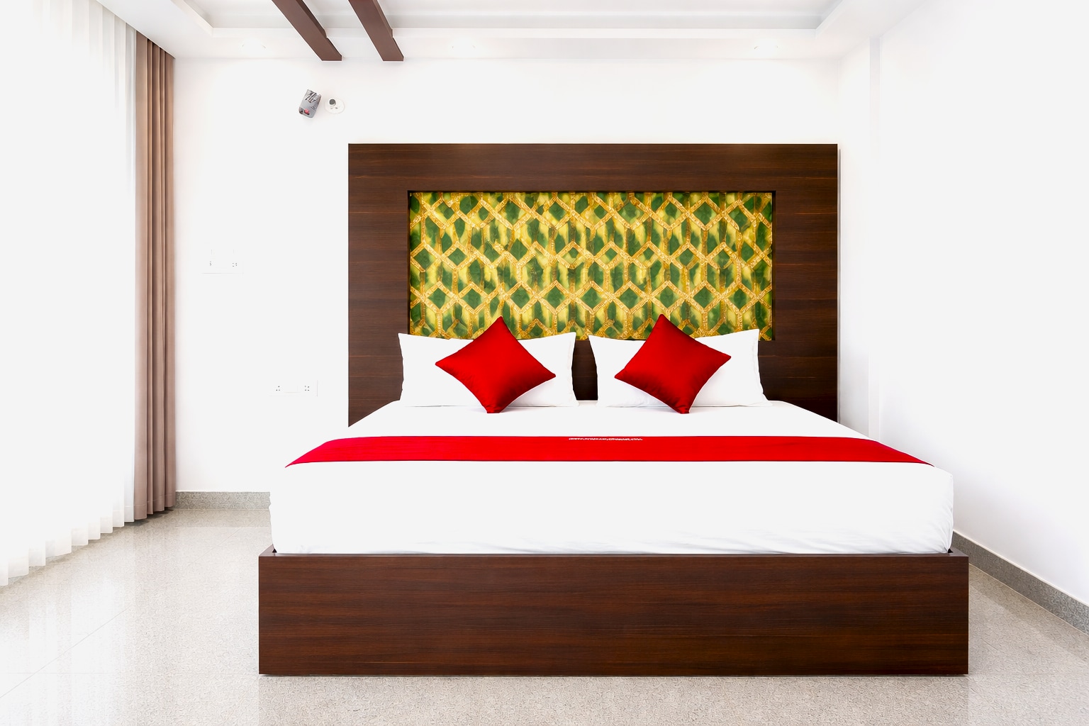 Hotel Darwar Palace By Av Hotel - Tap to explore photos