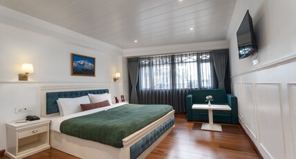 Summit Mall Stone Hotel, Darjeeling Room Type - Premium Room with Sofa Cum Bed