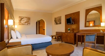 Crowne Plaza JORDAN - DEAD SEA RESORT & SPA Room Type - 1 King Bed Standard