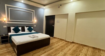 The krishna palace Room Type - Platinum room