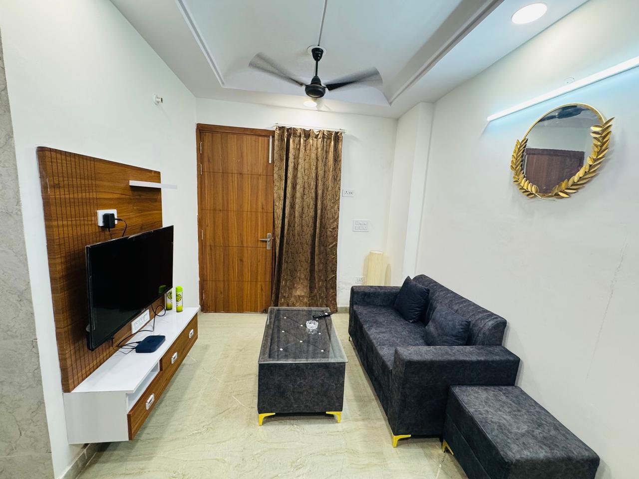 Luxurious 1BHK Apartments near Ashok Nagar - Tap to explore photos
