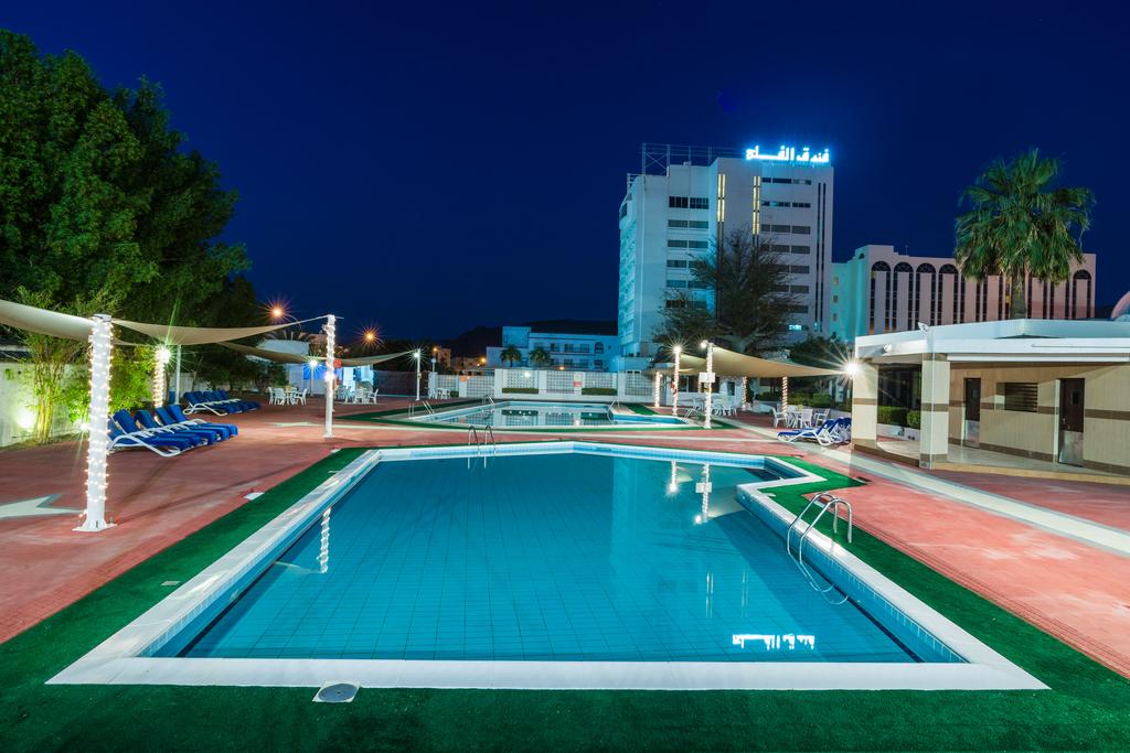 Al Falaj Hotel - Tap to explore photos