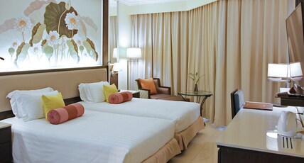 Dusit Thani Laguna Phuket Room Type - Deluxe Lagoon View Twin.