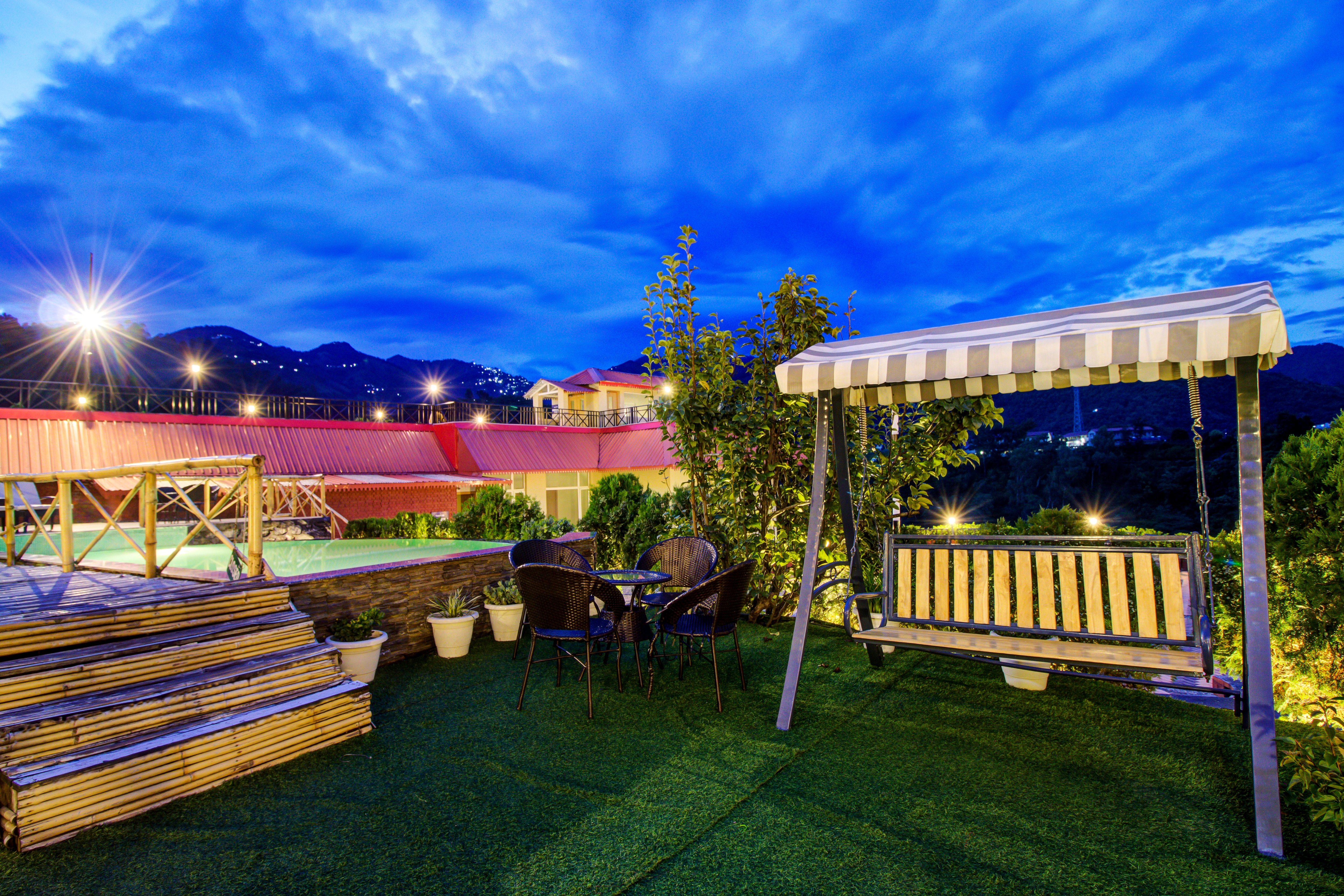 Cygnett Resort Mountain Breeze - Tap to explore photos