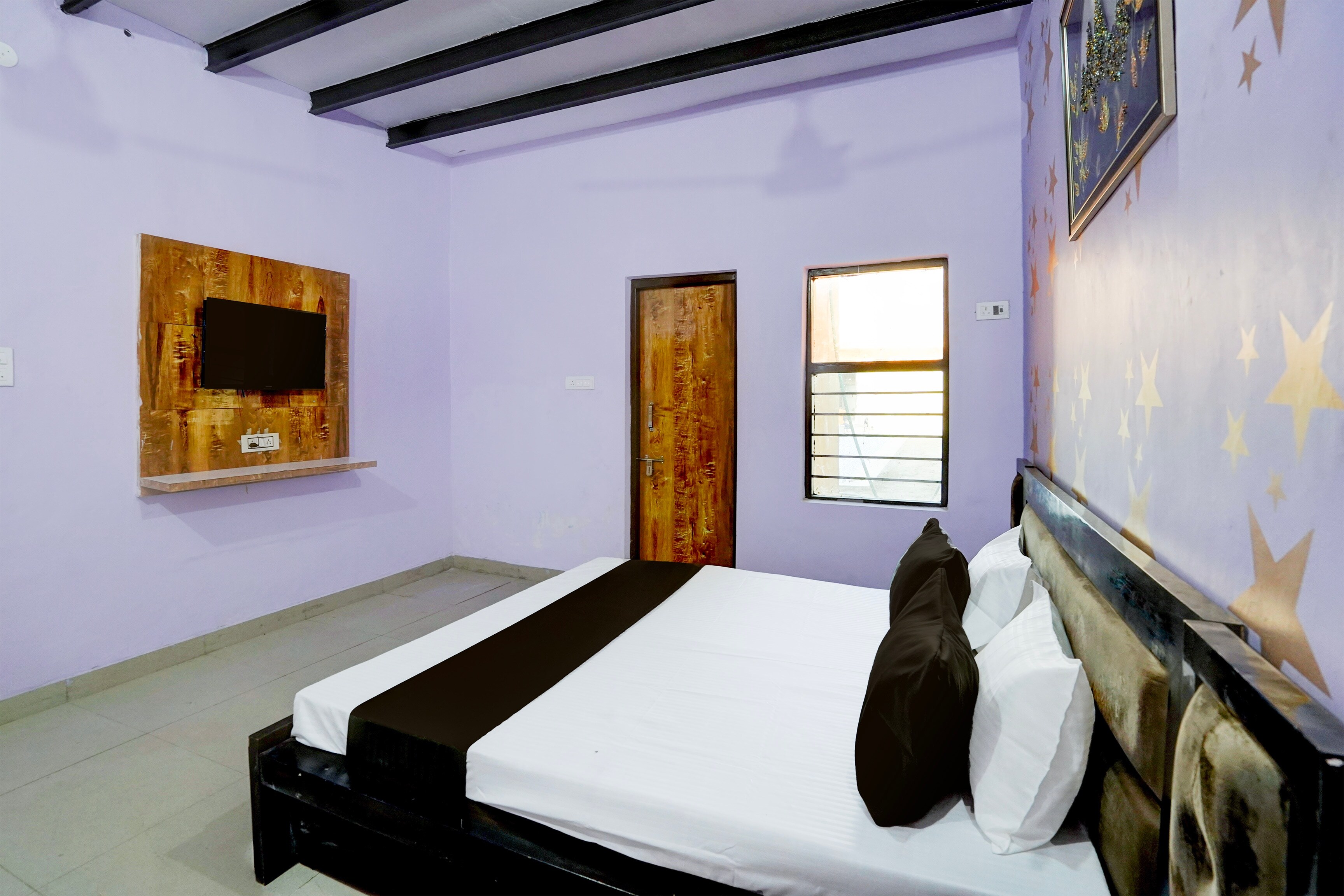 Hotel O YAMUNA RESORT - Tap to explore photos