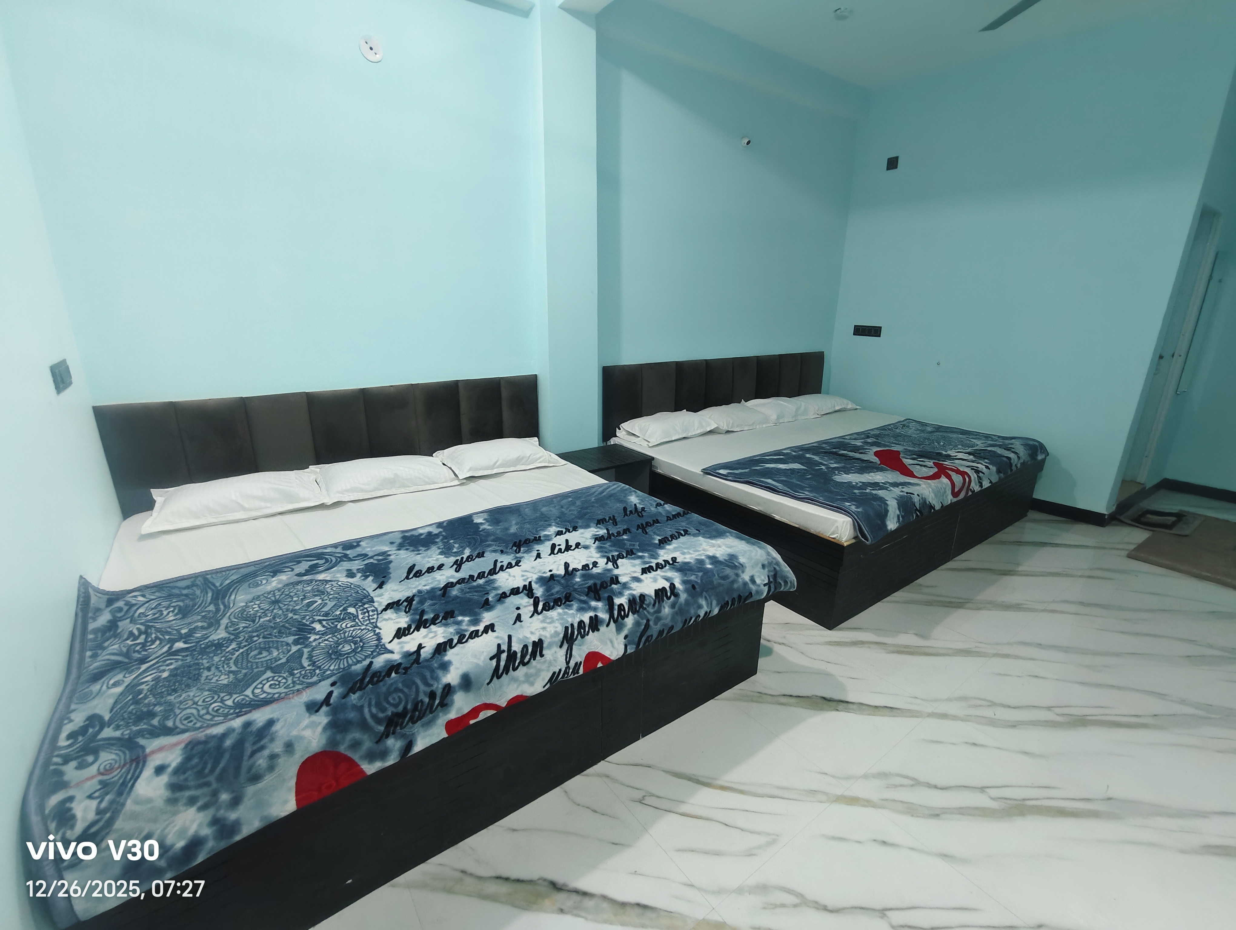 Shiv palace guest House - Tap to explore photos
