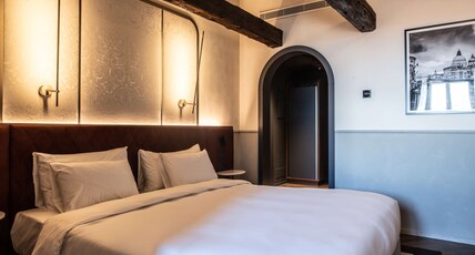 Radisson Collection Hotel, Palazzo Nani Room Type - Collection Room Radisson Collection Hotel, Palazzo Nani Room Type - Collection Room
