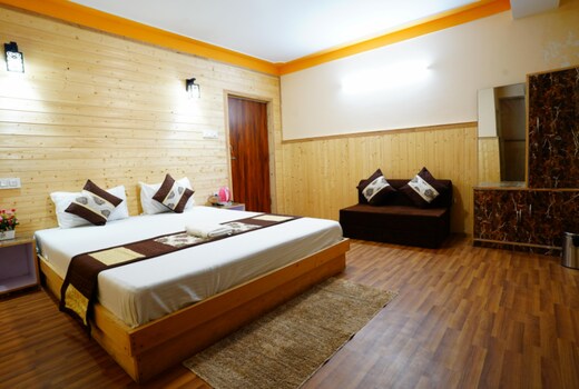 Hotel Royal Avalanche Retreat Lachen by Baizus Hotels and Resorts