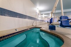 Holiday Inn Express Hotel & Suites-St. Paul