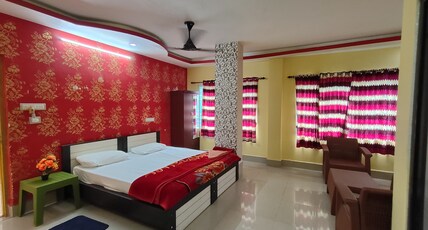 Dulung Guest House Room Type - AC DELUXE KING SIZE BED