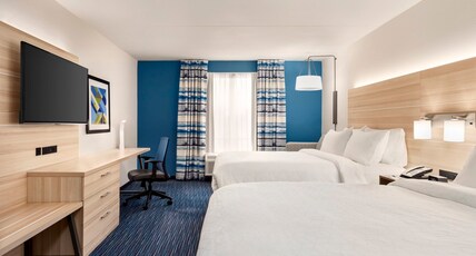 Holiday Inn Express Dumfries Room Type - 2 Queen Beds Standard