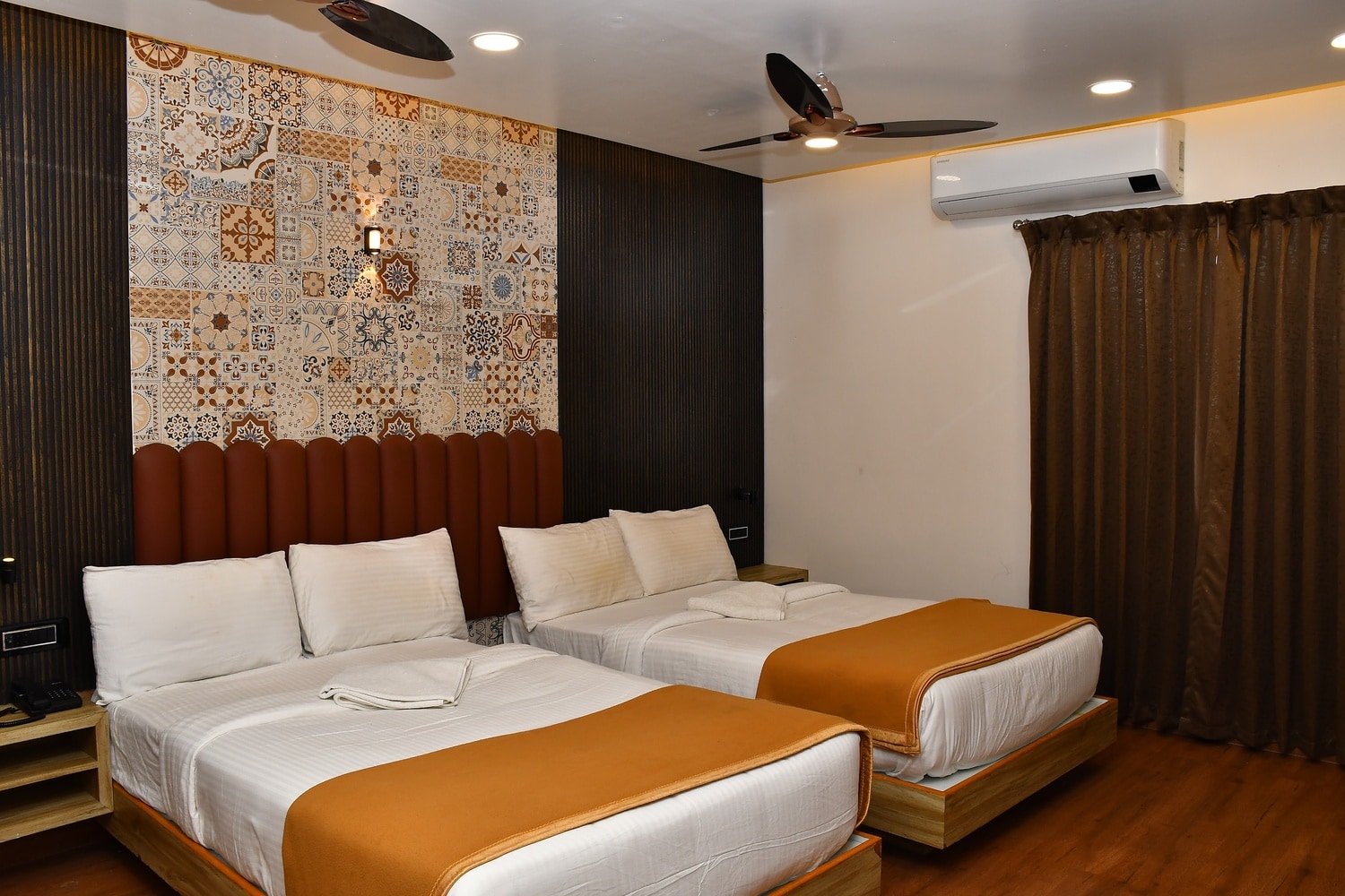 Sree Mahalakshmi Residency - Tap to explore photos