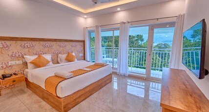 Ice Mist Munnar by Voye Homes Room Type - Premium Room with Garden View