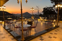 Hotel Skylark by Gabrian Hotels