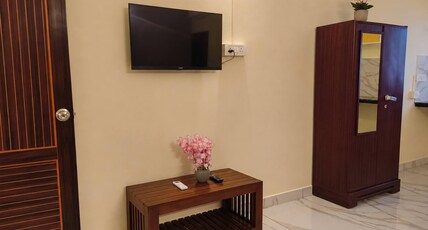 stayora stays Room Type - Deluxe AC Suite