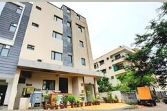 Hotel The Orion Express