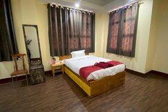 Collection O Lapalang Taxi Stand Formerly Hill Breeze Stay Inn