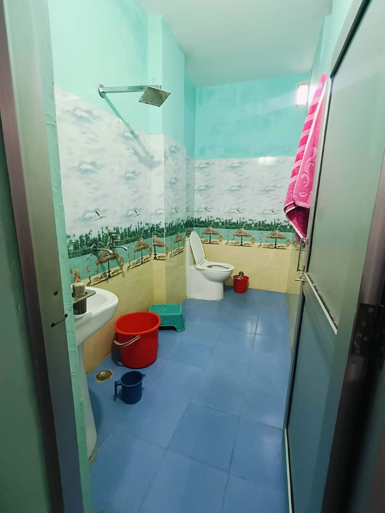 SATI HOME STAY - Tap to explore photos