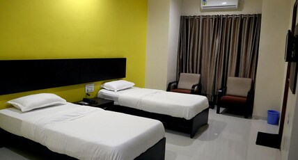 HOTEL VARENYA INN Room Type - Superior Room