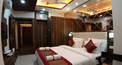 Hotel Royal Park Room Type - SUPER DELUX