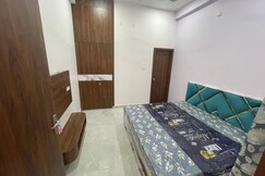 Swarn Kunj Home Stay Ayodhya