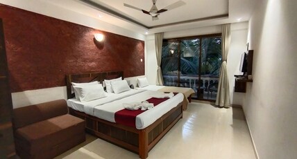 Blue Sea Resort Room Type - Deluxe AC Ground Floor with Gardan View