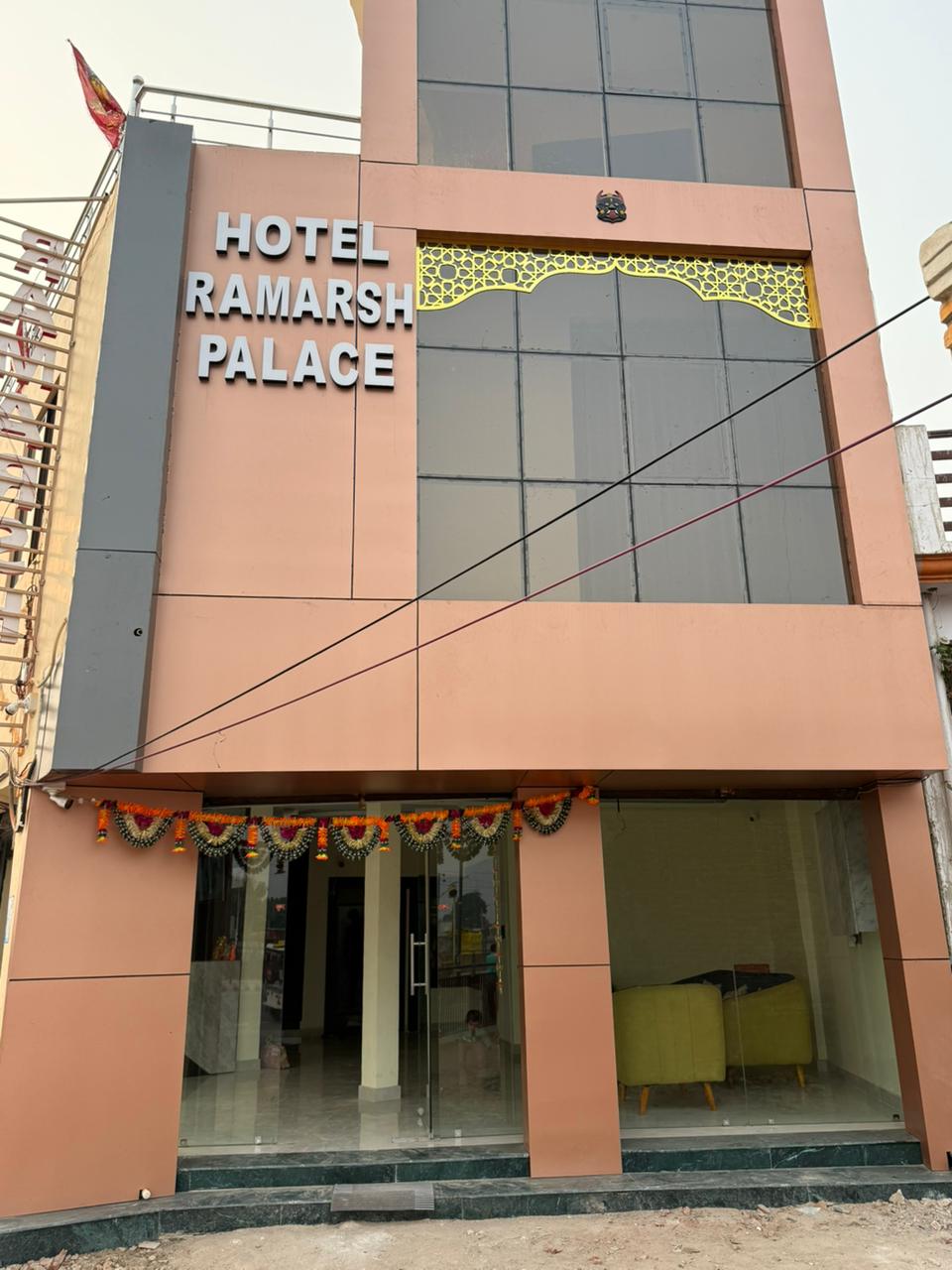 Hotel Ramarsh Palace - Tap to explore photos