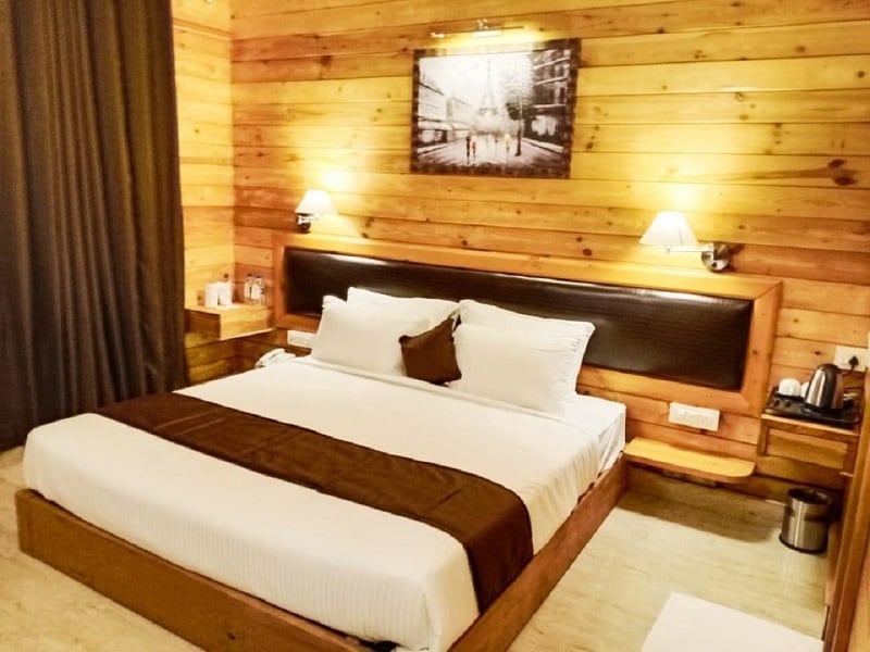 Grand Vatika Resort - Tap to explore photos